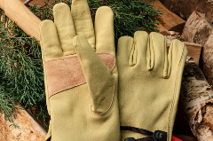 Pair of work gloves