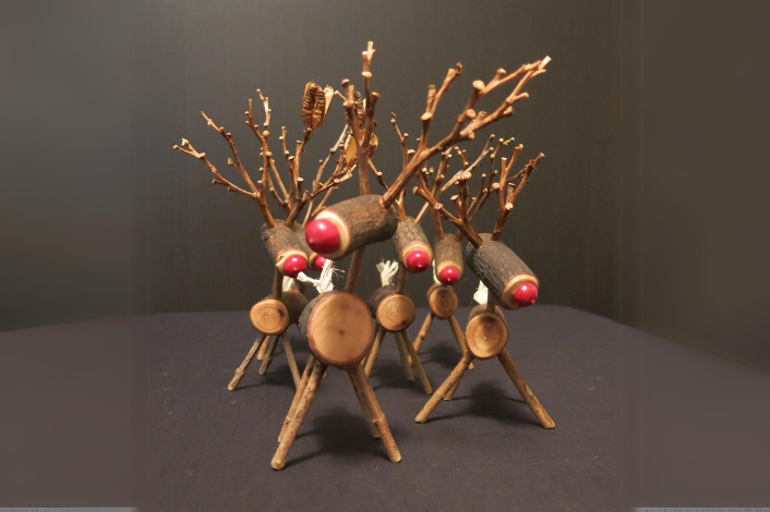 Wooden reindeer