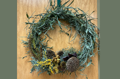 Wreath made of natural materials from the wild